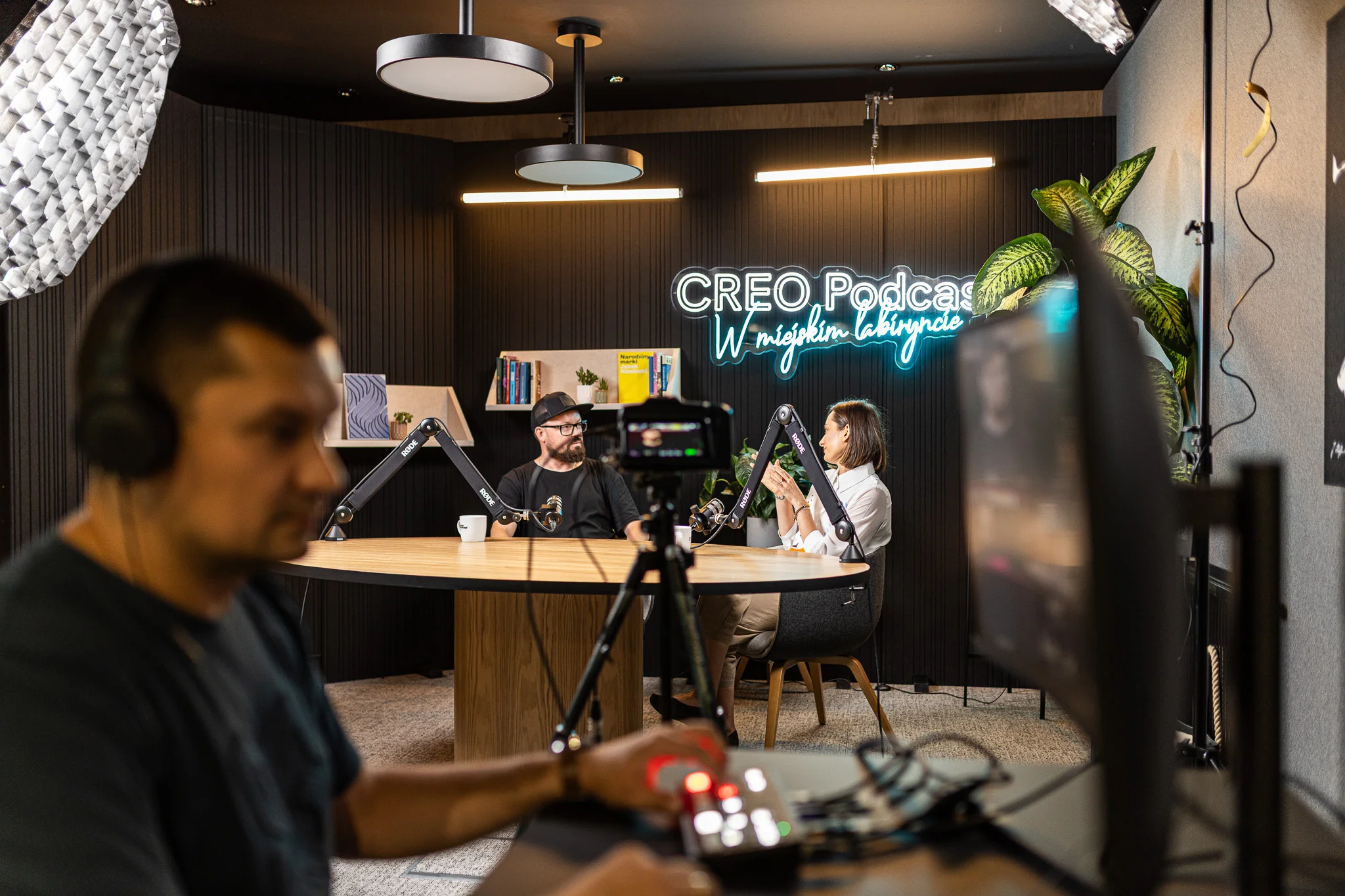 CREO Podcast “In the Urban Labyrinth” – conversations about business, architecture, and modern cities